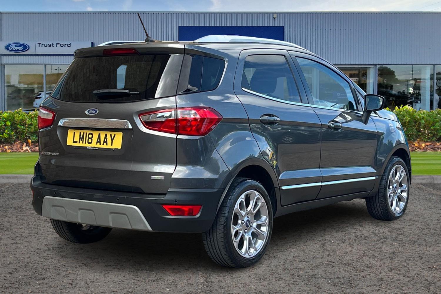 Ford EcoSport Photo 3