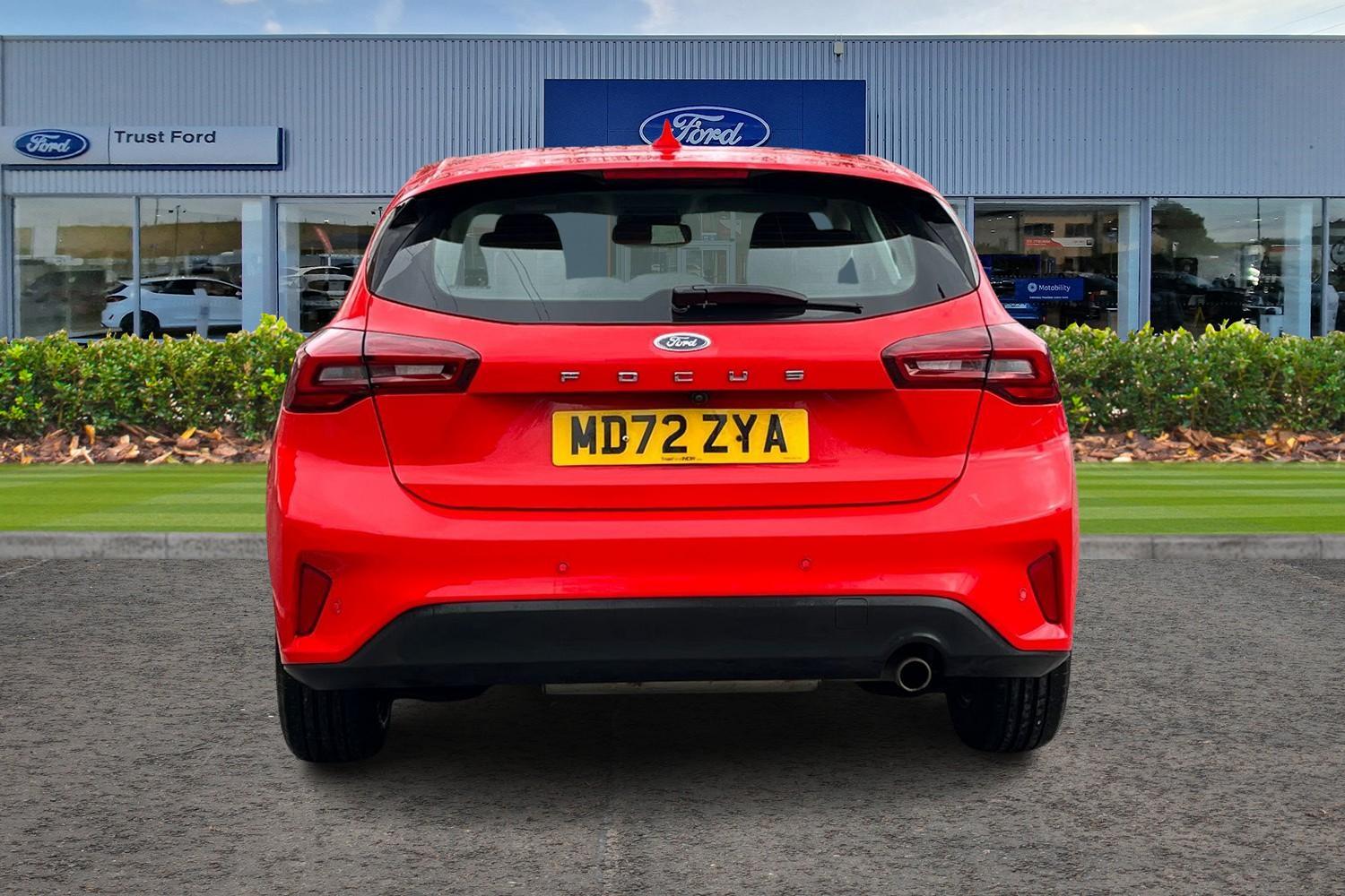 Ford FOCUS Photo 6
