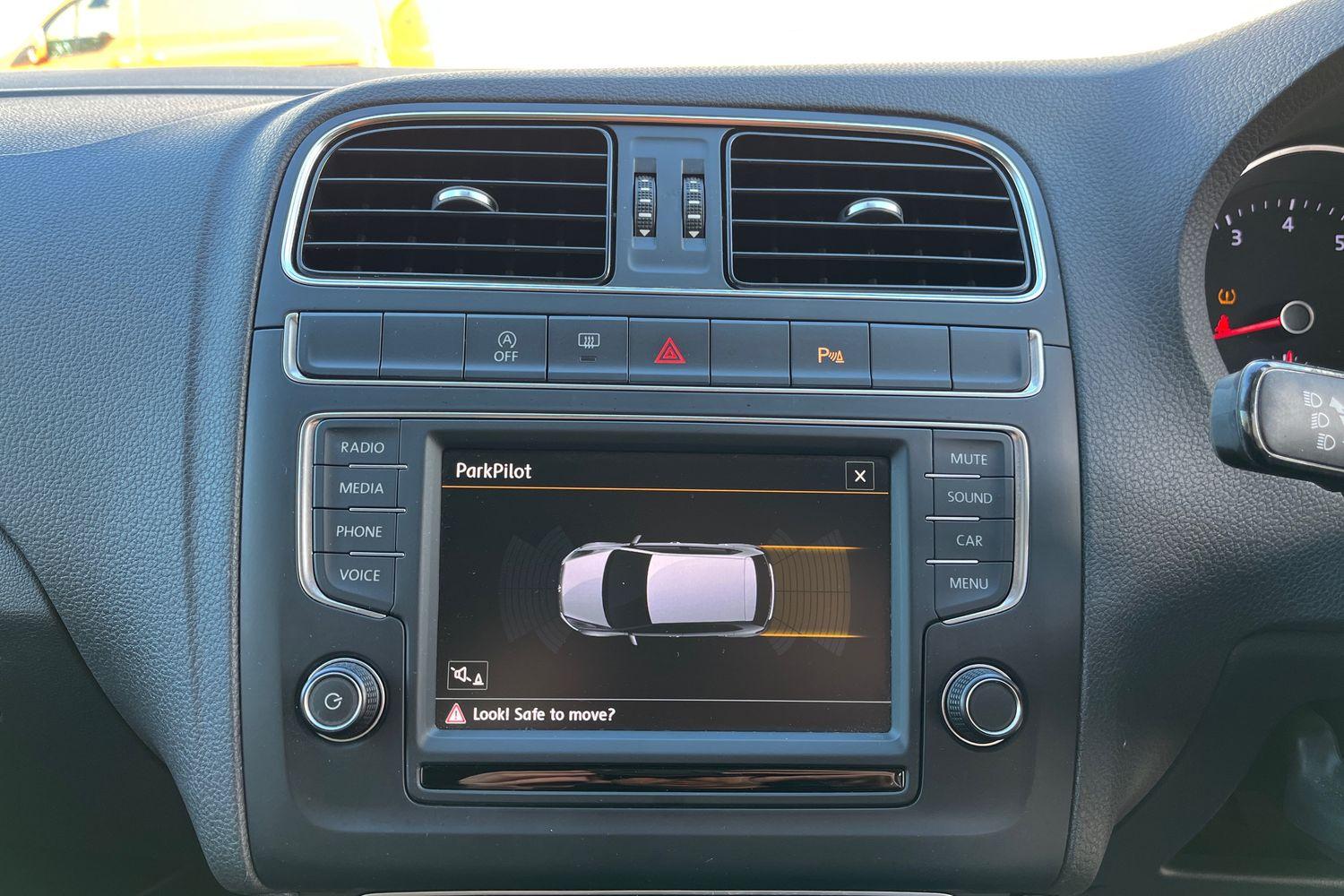 Volkswagen Polo Photo 36