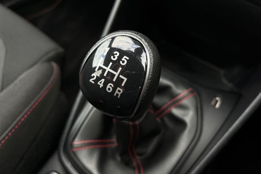 Ford Fiesta Photo autoimg-2664e0f2ec1f52275a4c4359fcd9adea0be410c2.jpg