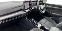 Volkswagen Golf Photo 1