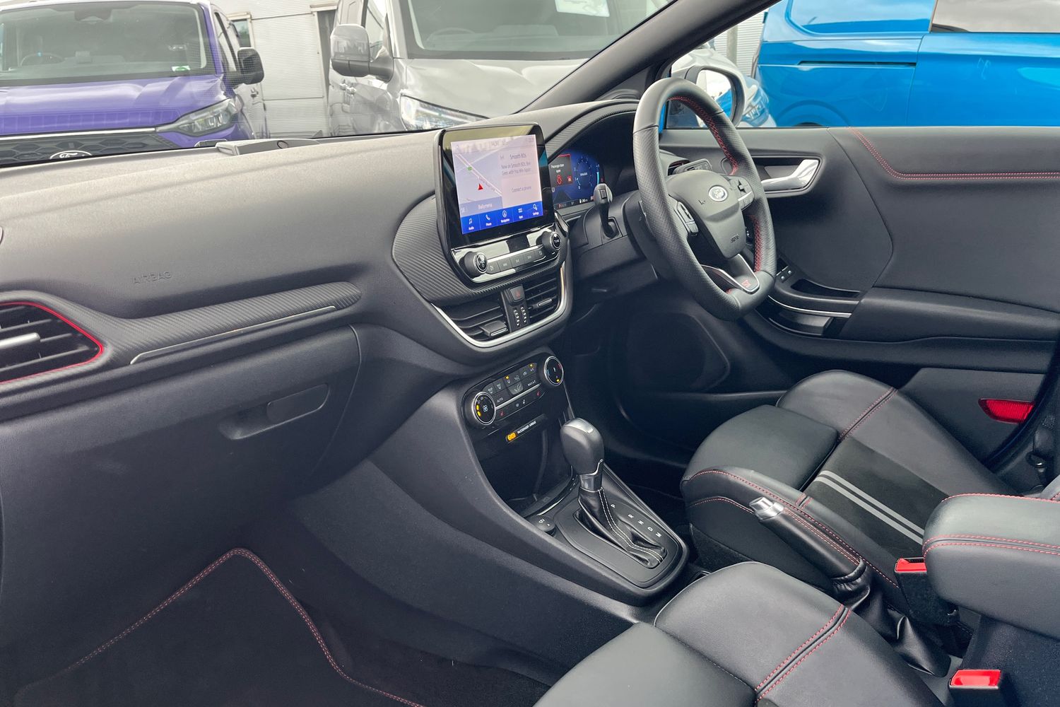 Ford PUMA Photo 17