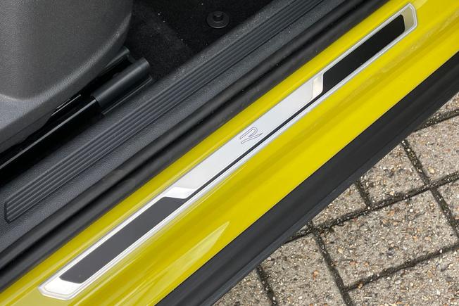 VOLKSWAGEN T-Cross Photo 35