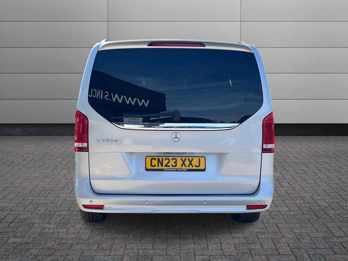 Mercedes-Benz V Class Photo 6