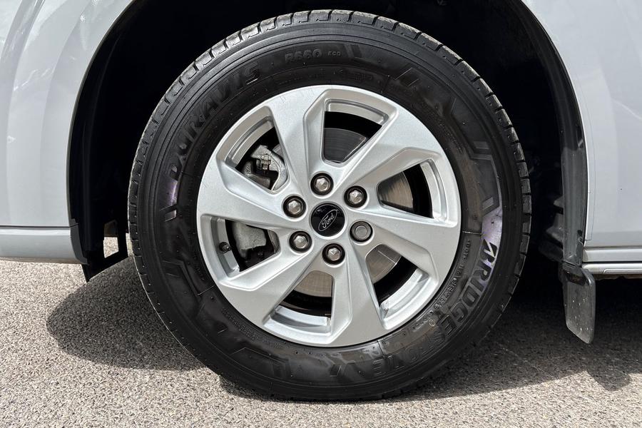 Ford TRANSIT CUSTOM Photo autoimg-26723107a7f10e948dd208ec51e582005de825a9.jpg