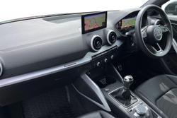 AUDI Q2 Photo 2