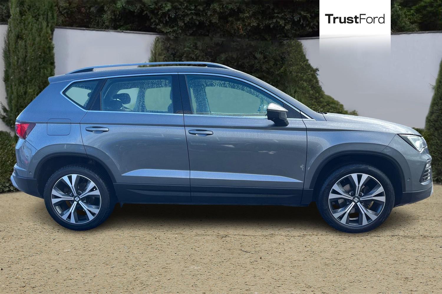 SEAT ATECA Photo 2