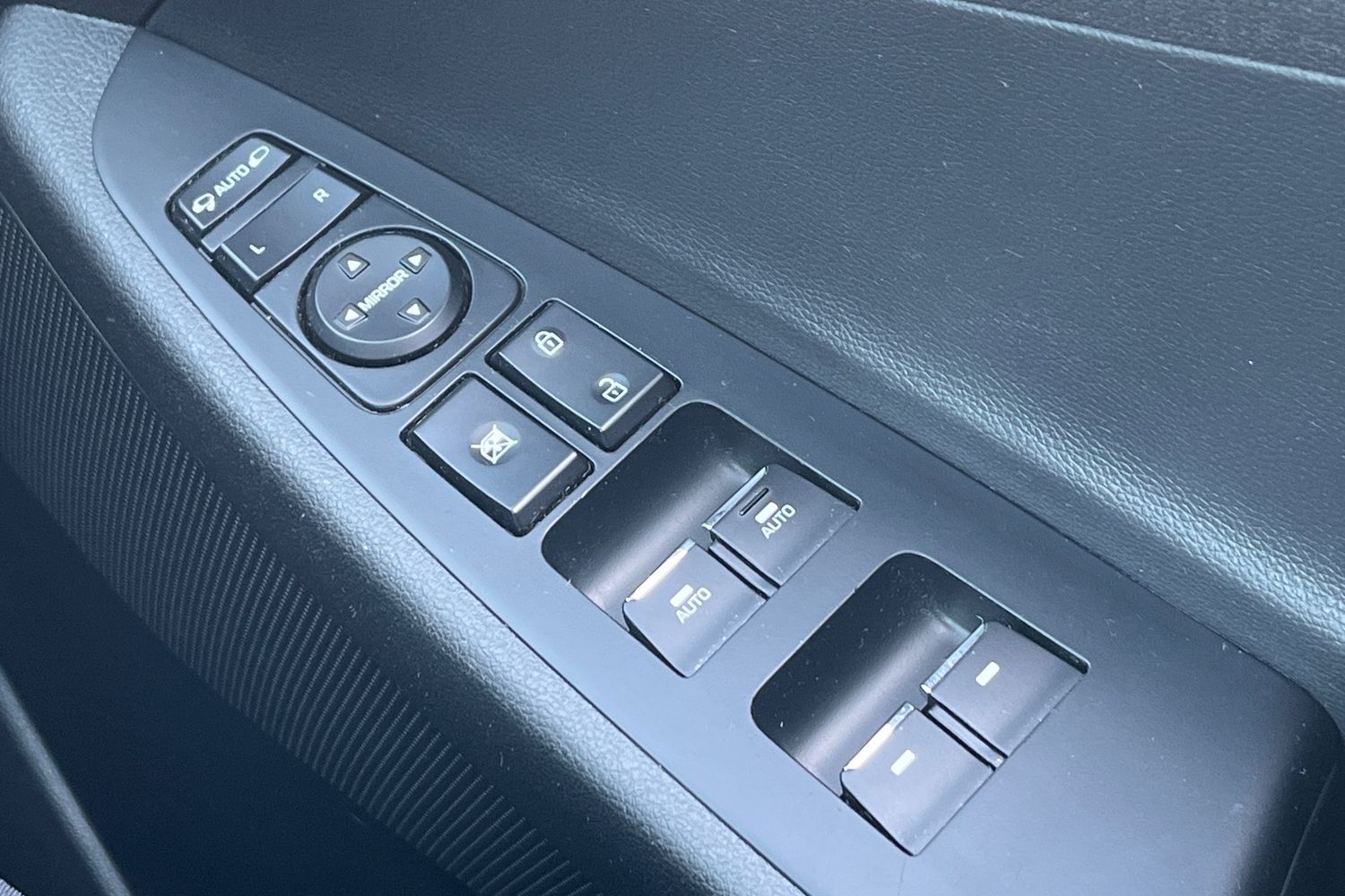 Hyundai TUCSON Photo 15
