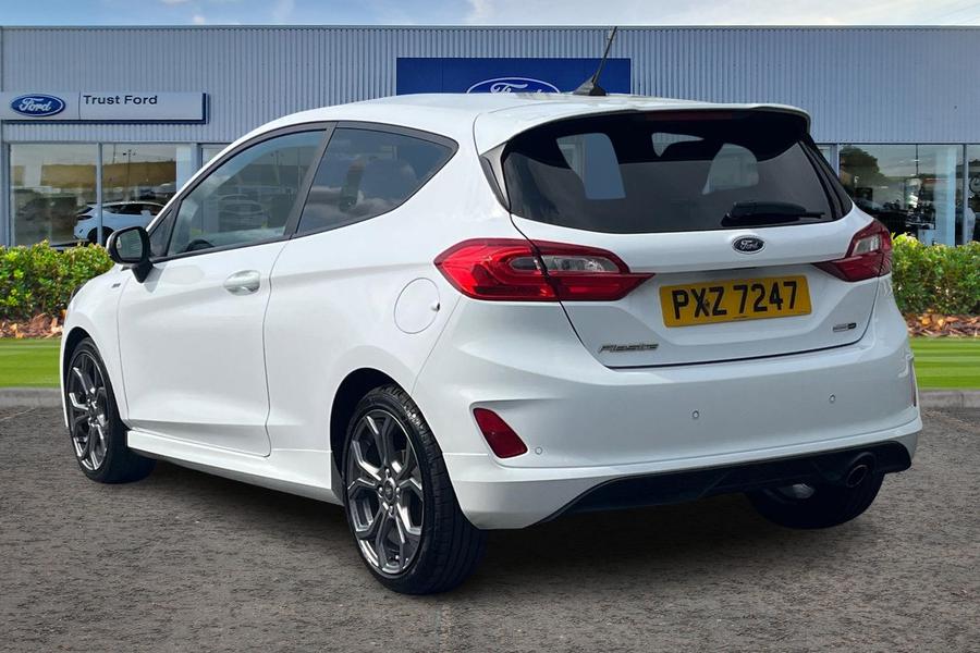 Ford FIESTA Photo autoimg-26857056943538ca83be5e1e4a50b97d8d04a261.jpg