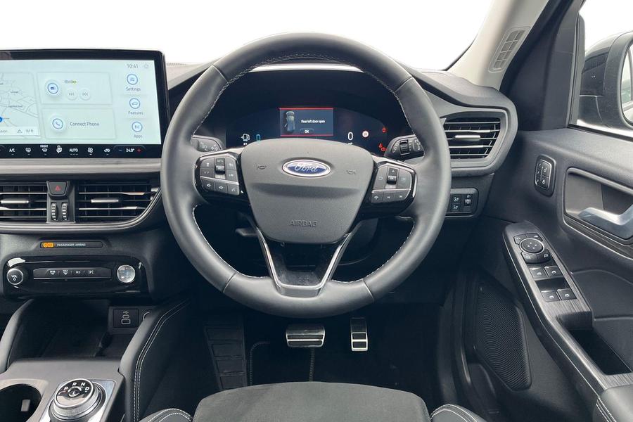 Ford KUGA Photo autoimg-268720a3ed46bc05af43b2ffd8085e8f9064550d.jpg