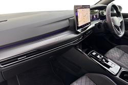 Volkswagen Golf Photo 2