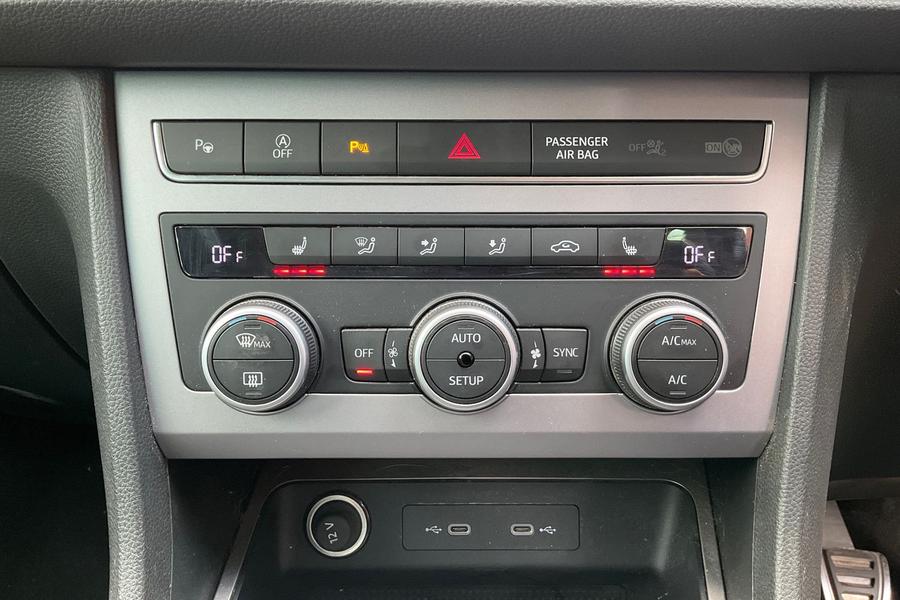 SEAT ATECA Photo autoimg-268cd37ce7609777c9a31c2e3e193e3ccdd49c54.jpg