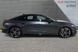 AUDI S5 Avant Photo 4