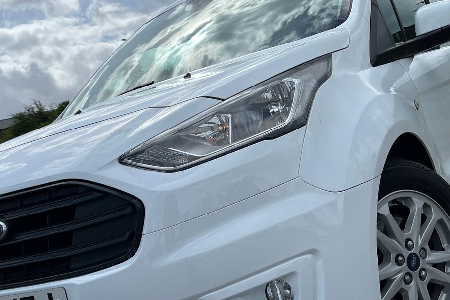 Used FORD TRANSIT CONNECT KV69WTJ 25