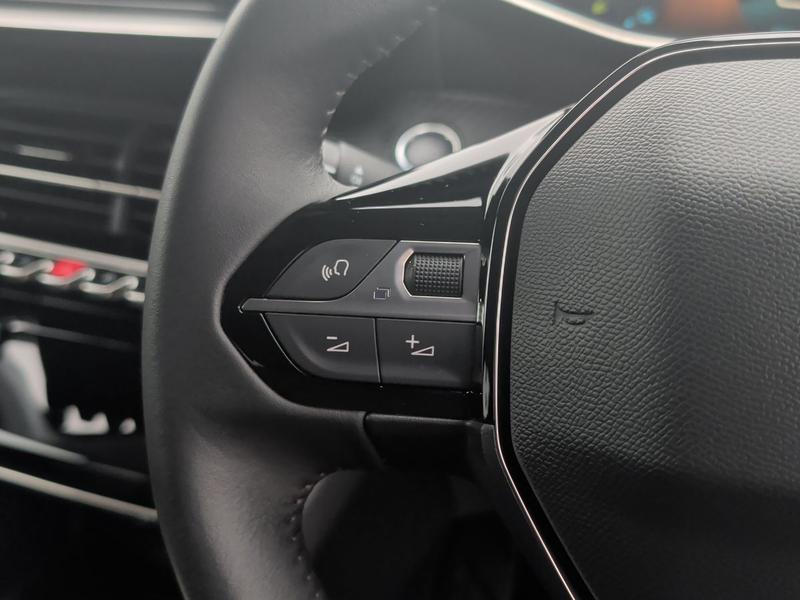 Used Peugeot E-208 RY73HCN 36