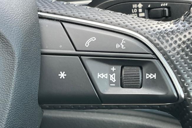 AUDI Q3 Photo 17