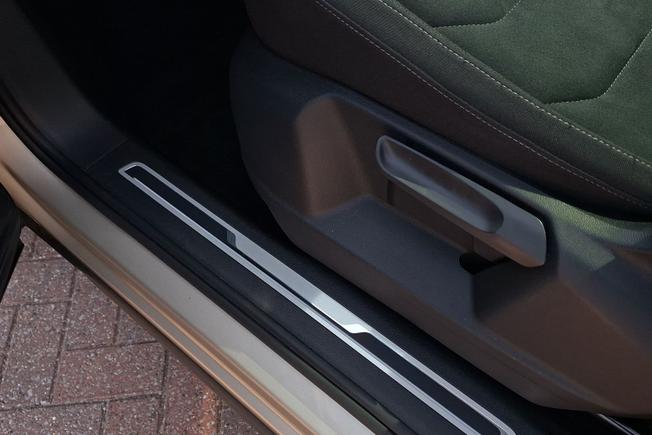 VOLKSWAGEN Tiguan Allspace Photo 23