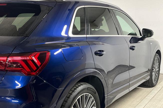 Audi Q3 Photo 37