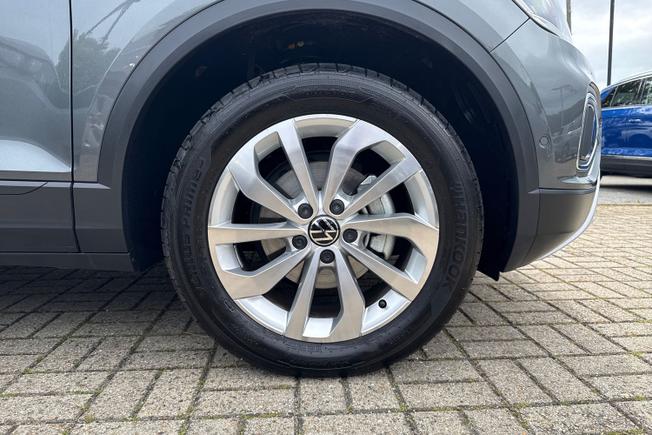 VOLKSWAGEN T-Roc Photo 5