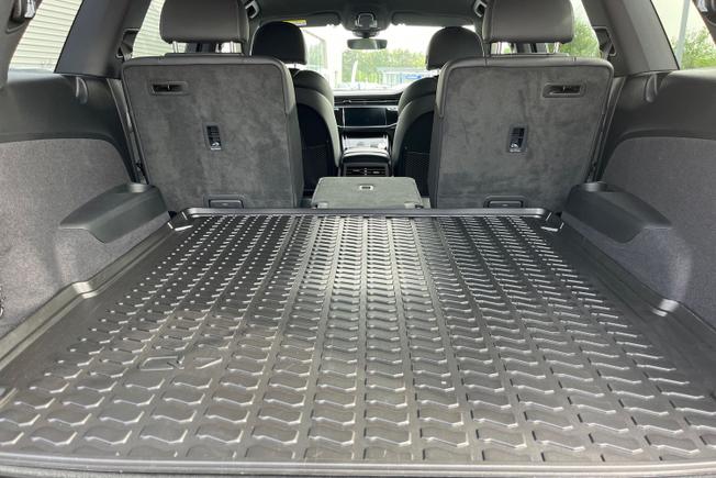 Audi Q7 Photo 36