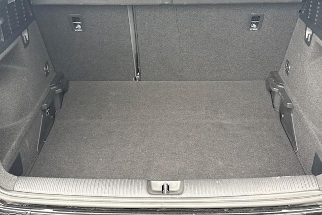 AUDI Q2 Photo 12