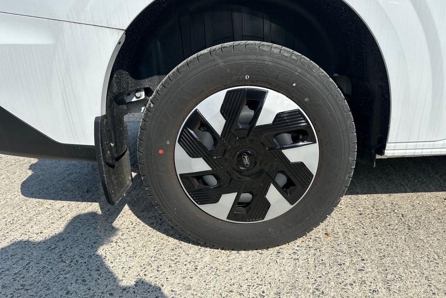 Used Ford E-TRANSIT CUSTOM HV75CDF 17