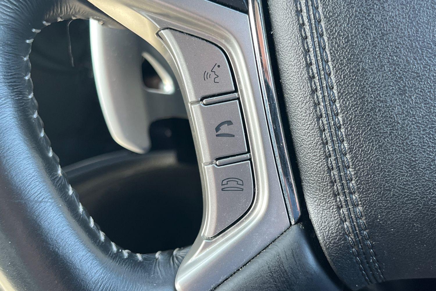 Mitsubishi OUTLANDER Photo 37