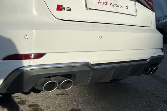 AUDI S3 Photo 25