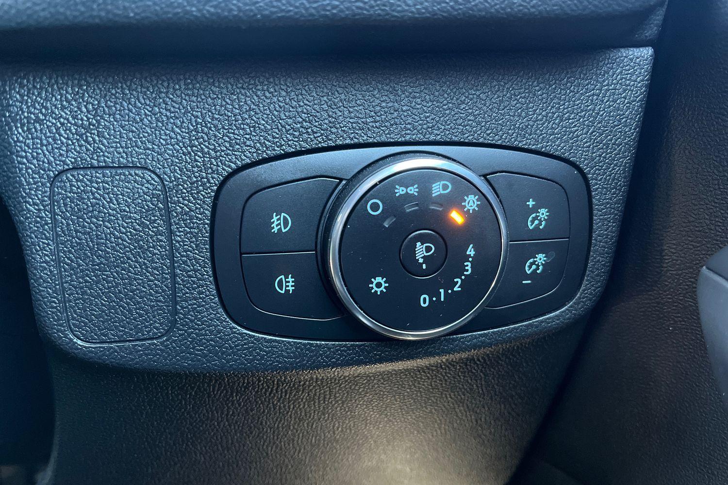 Ford FOCUS Photo 22