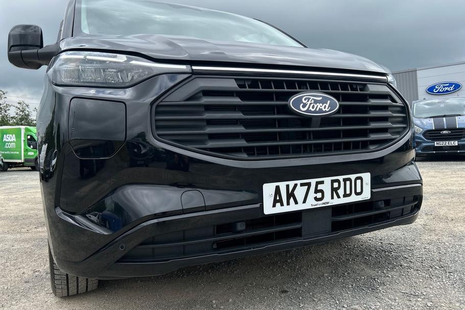 Used Ford TRANSIT CUSTOM AK75RDO 23