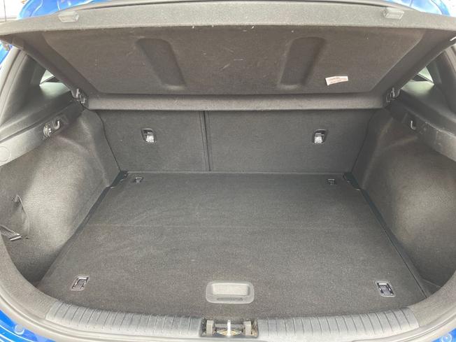 KIA Ceed Photo 12