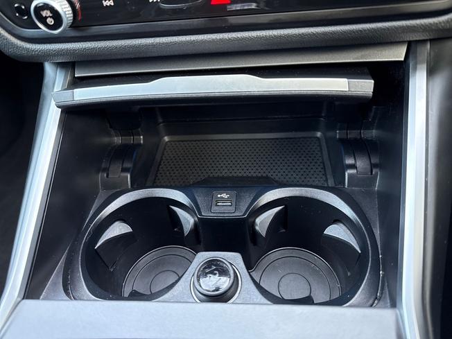 BMW I4 Photo 50