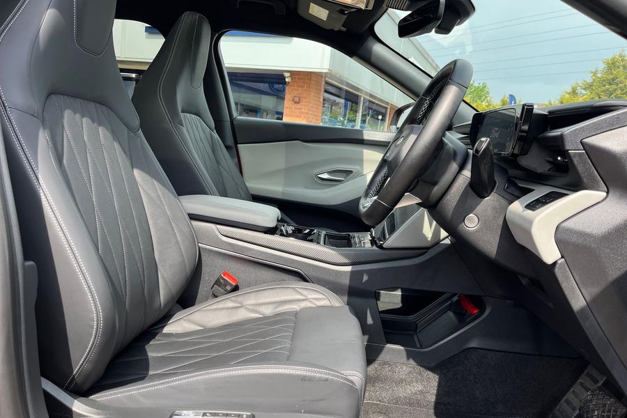 Ford EXPLORER Photo autoimg-26b4a649498d7c9743d88682d06da304751f5e15.jpg