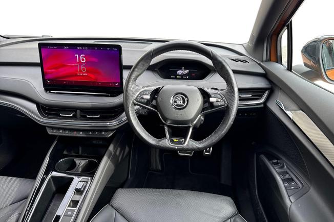 ŠKODA Enyaq Photo 11
