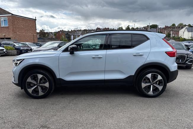 VOLVO Xc40 Photo 25