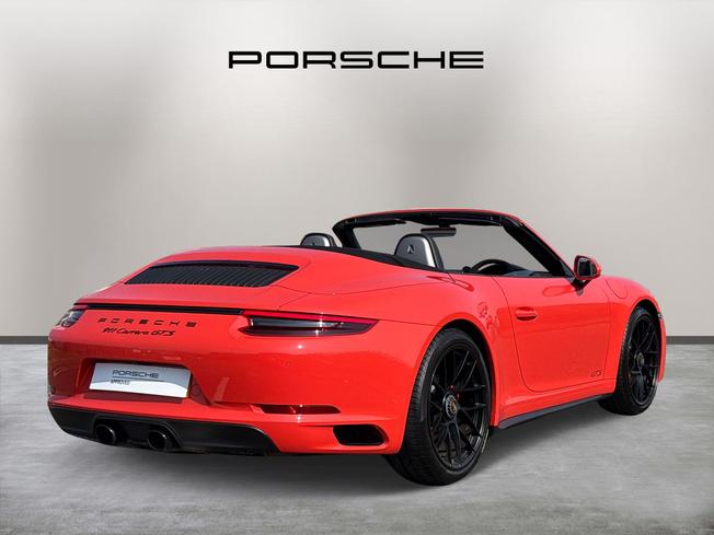 PORSCHE 911 Photo 13