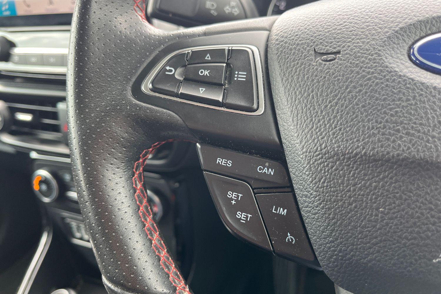 Ford ECOSPORT Photo 30
