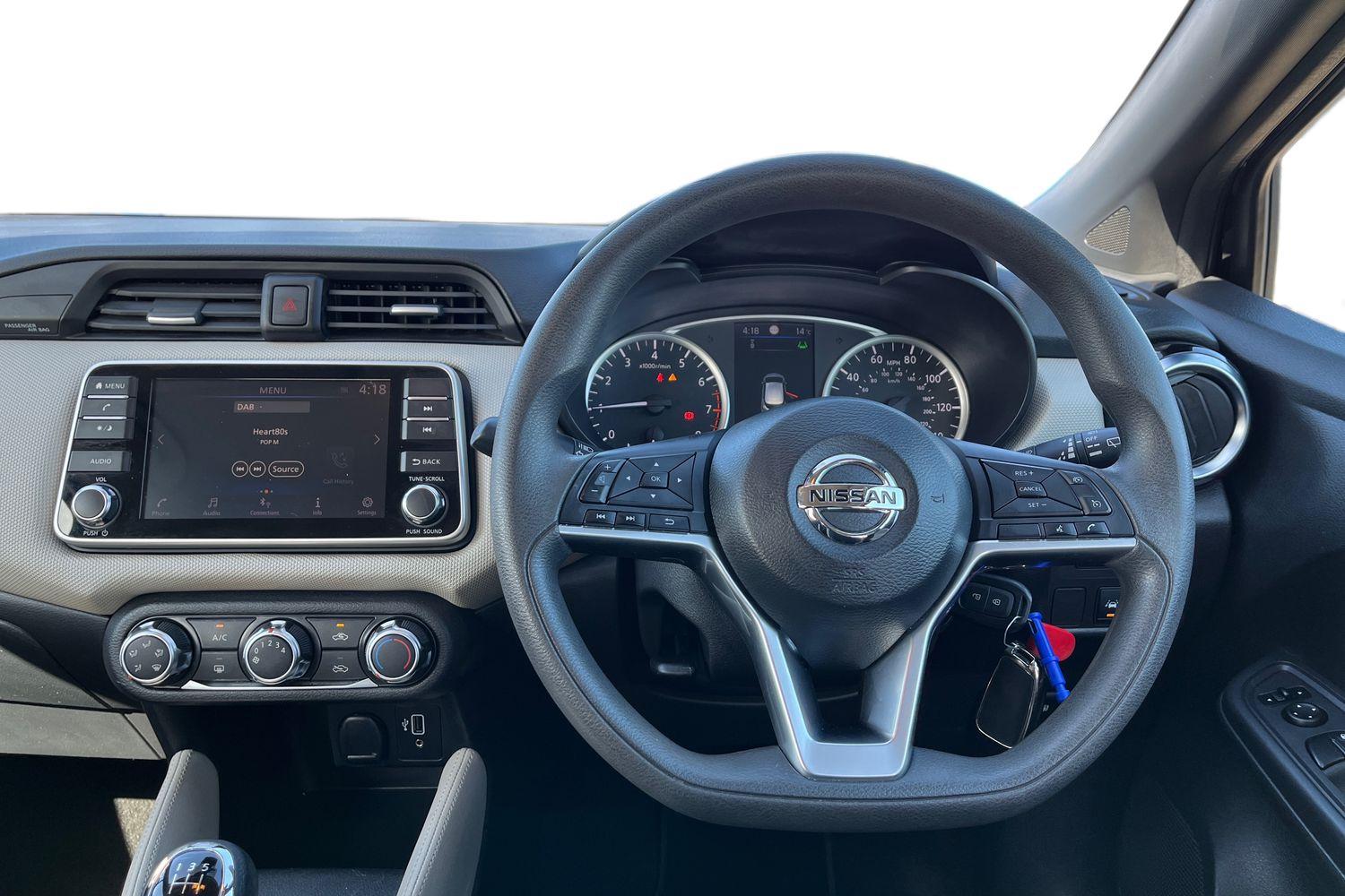Nissan Micra Photo 10