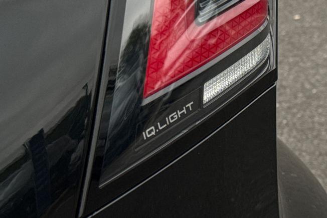 VOLKSWAGEN Golf Photo 40
