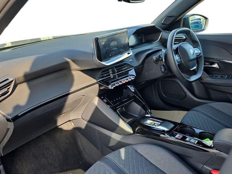 Used Peugeot 2008 KM25UPP 16