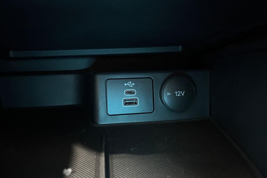 Ford Focus Photo autoimg-26c6f339a3cd14e23d00f2481fafb3187f659620.jpg