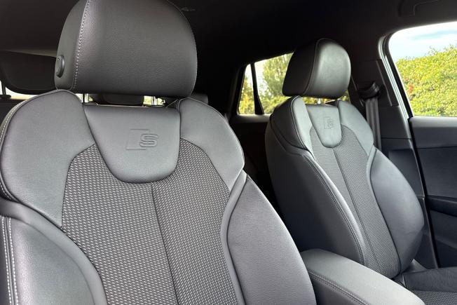 AUDI Q2 Photo 33