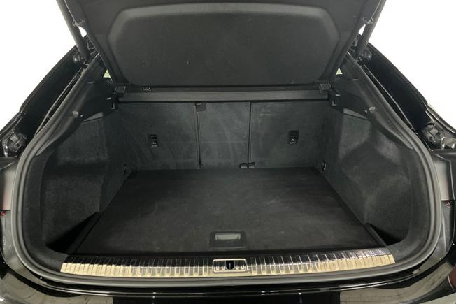 AUDI Q3 Photo 12