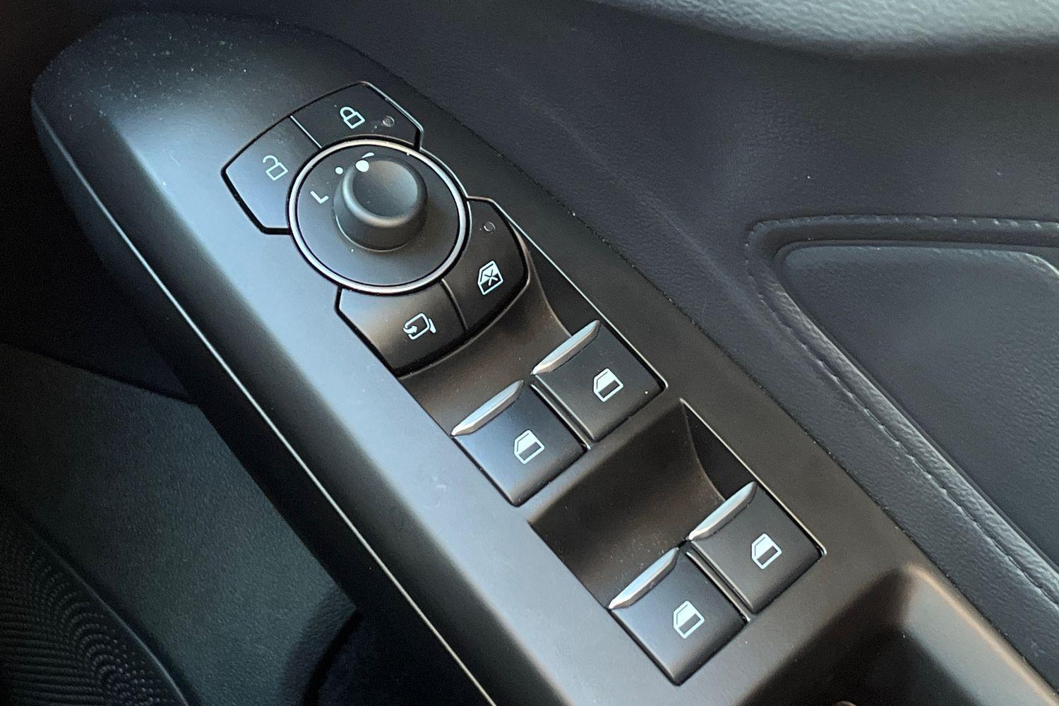 Ford FOCUS Photo 15