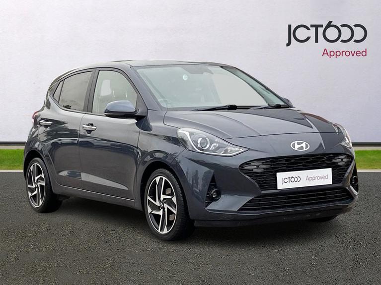 Used 2023 HYUNDAI i10 1.2 Premium Hatchback 5dr Petrol Manual Euro 6 (s/s) (84 ps) Grey at JCT600
