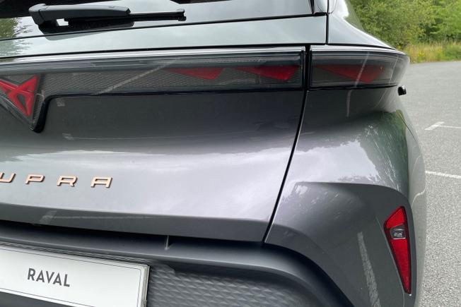 CUPRA RAVAL Photo 18