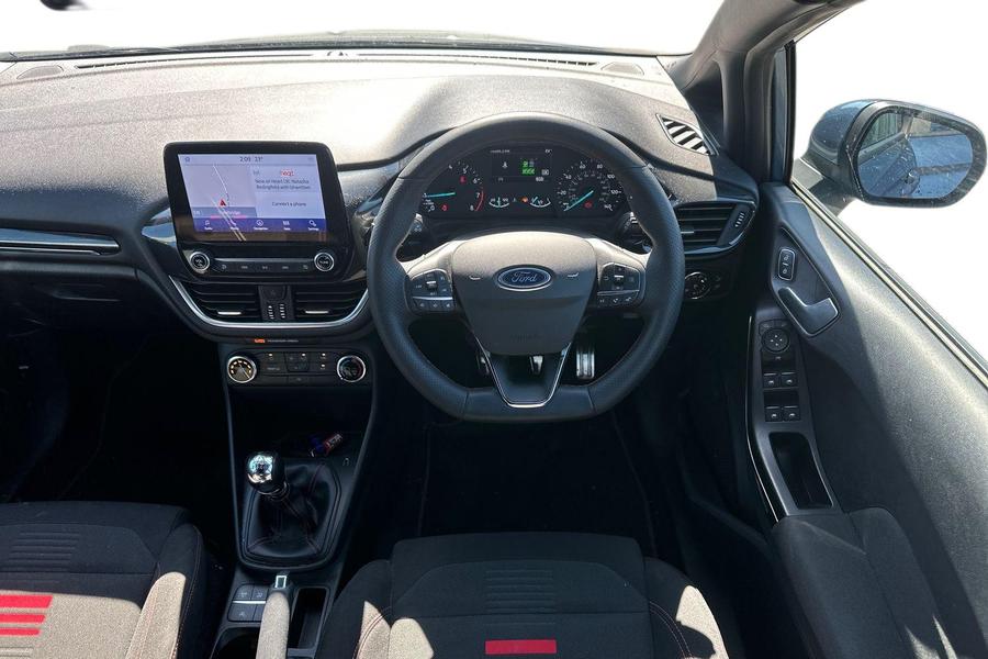 Ford FIESTA Photo autoimg-26da82cfa5ce7b19f3428cbde213b9bd8078c2c3.jpg