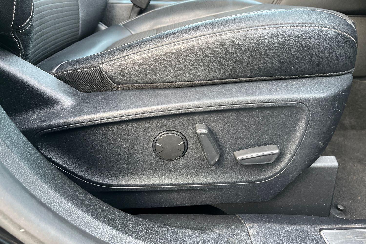 Ford KUGA Photo 22