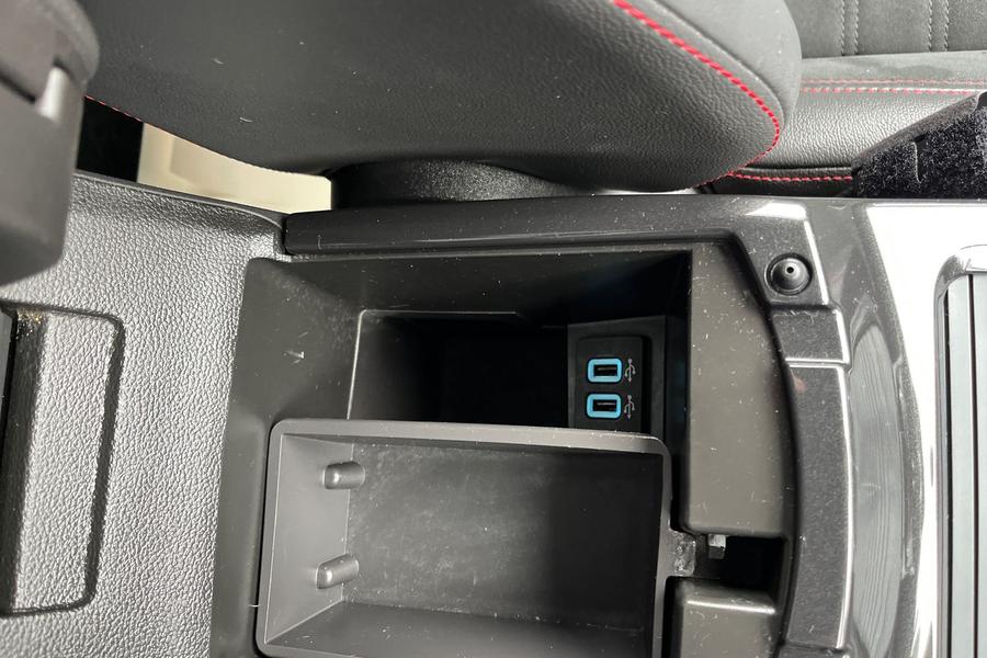 Ford KUGA Photo autoimg-26dae5ffc5b7afb98580c76dee5a8176bc47f462.jpg