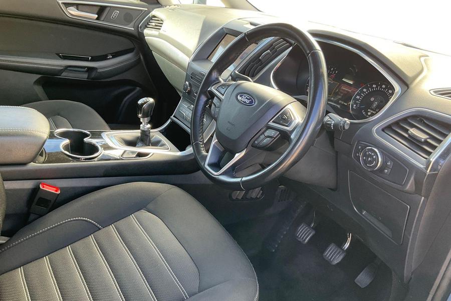 Ford Galaxy Photo autoimg-26db17d518e633aaf7b4b58edaf30b3aec54f091.jpg